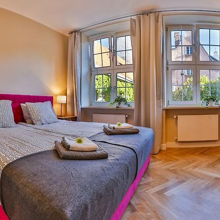 Apartament Bursztynowy Mariacka Old Town Gdańsk Chambre photo