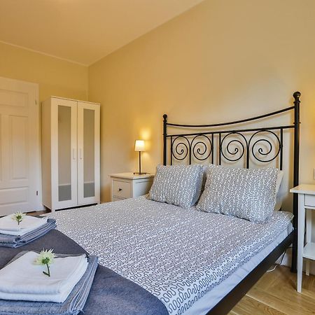Apartament Bursztynowy Mariacka Old Town Gdańsk Chambre photo