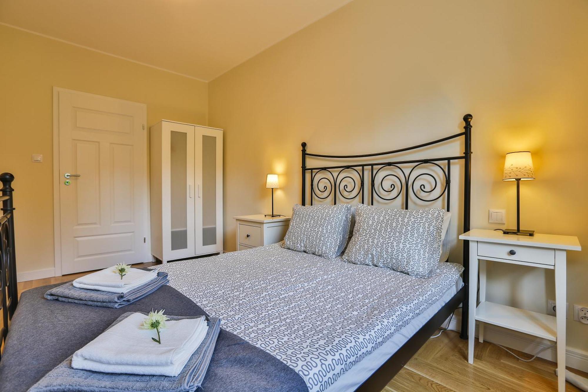 Apartament Bursztynowy Mariacka Old Town Gdańsk Chambre photo